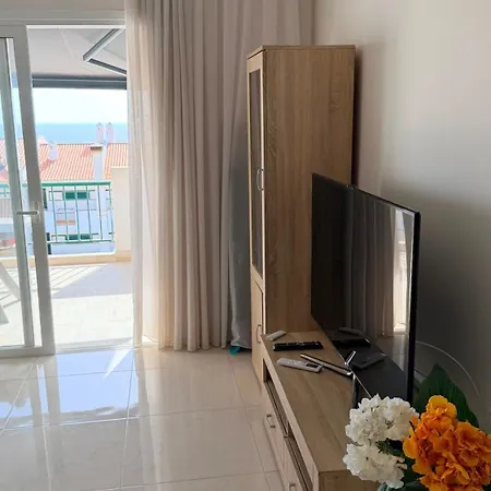 Valdes Apartment *